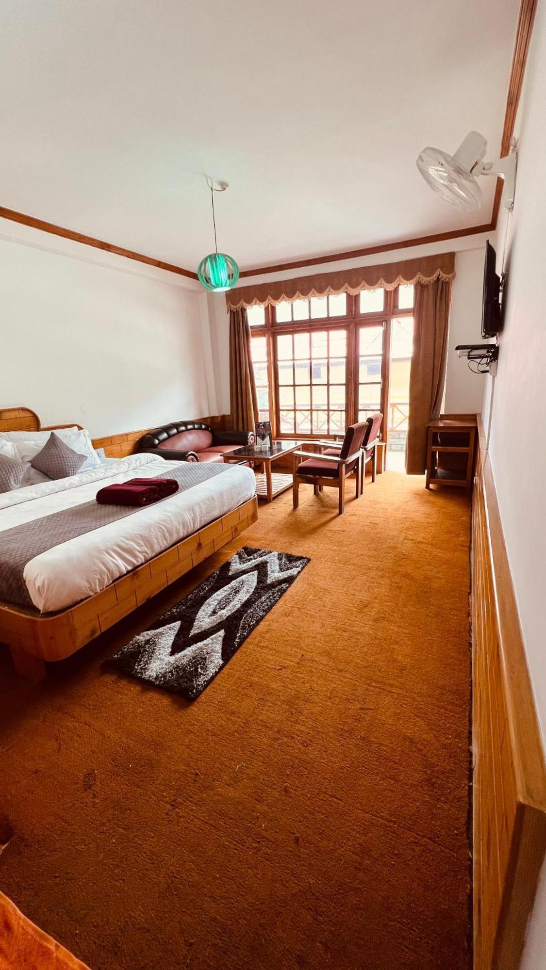 Sita Hotel & Cottage, Manali - A Boutique Wellness Hotel エクステリア 写真